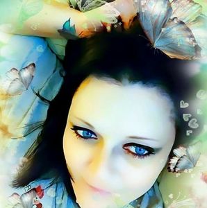 Meet your Posher, Julie